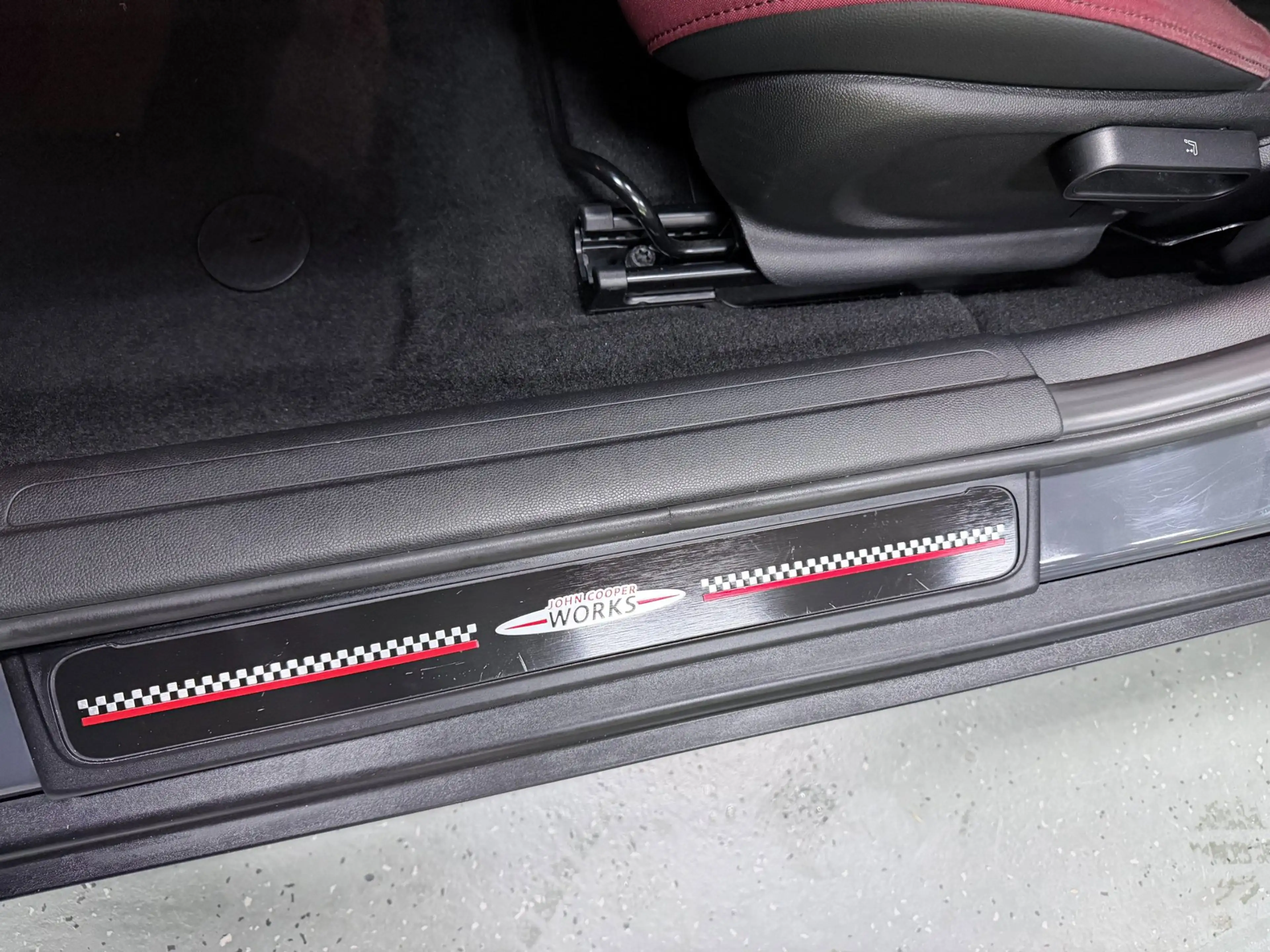 MINI John Cooper Works Clubman 2.0 ALL4 Chili 231PK JCW-STOELEN/ALCANTARA/PANO/NA — photo 20