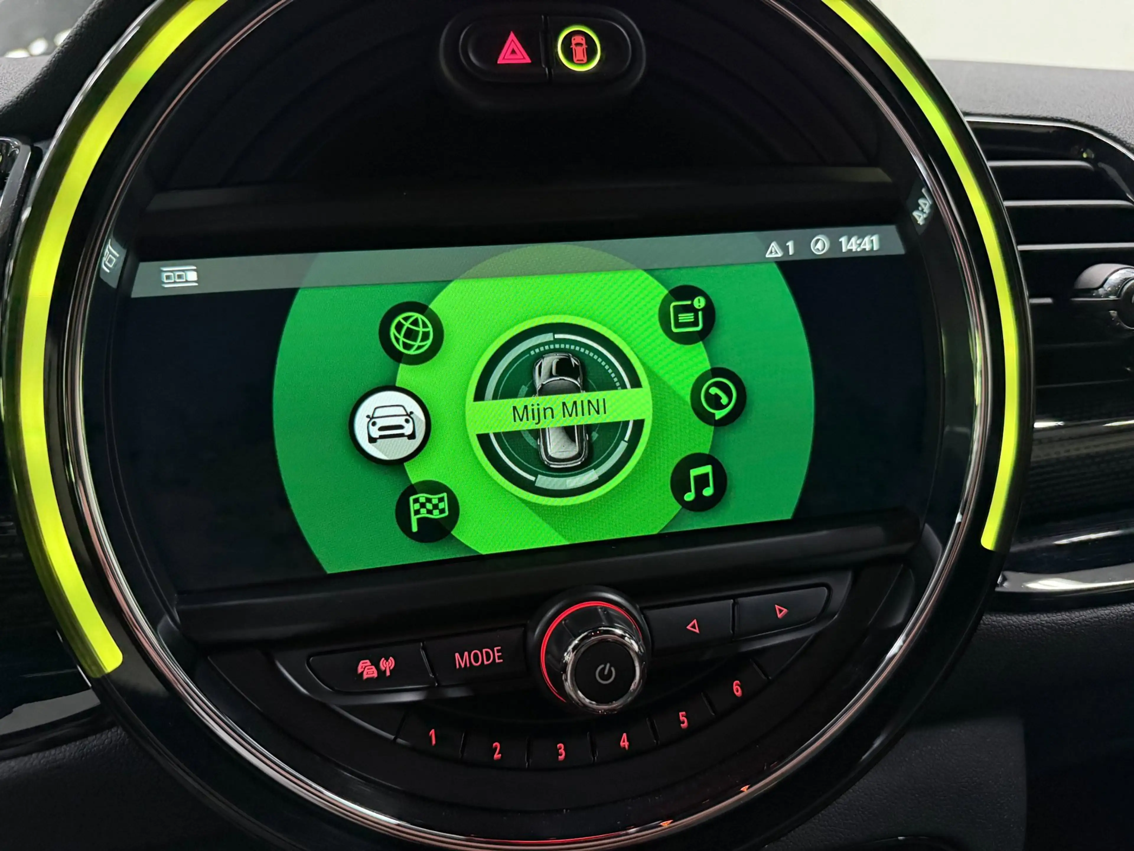 MINI John Cooper Works Clubman 2.0 ALL4 Chili 231PK JCW-STOELEN/ALCANTARA/PANO/NA — photo 35