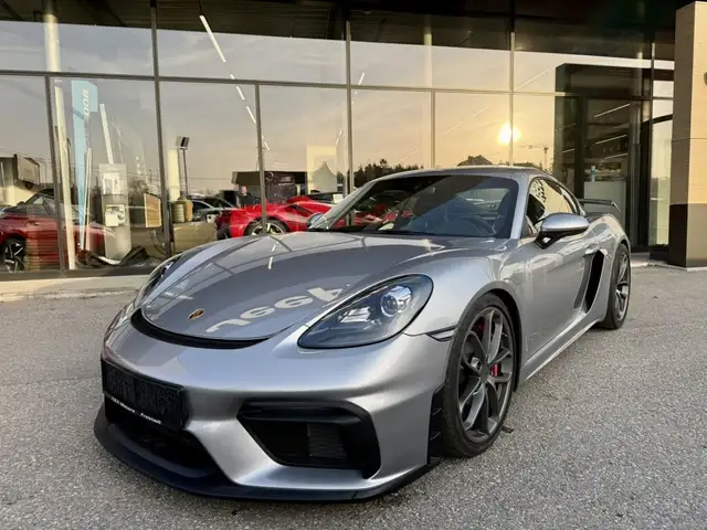 Porsche Cayman 718 Cayman GT4 Ansicht 2