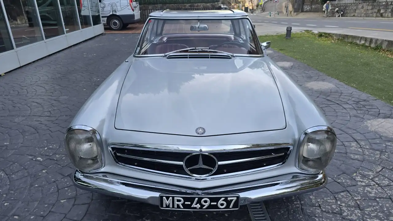 Mercedes-Benz SL 230 (113), foto 3