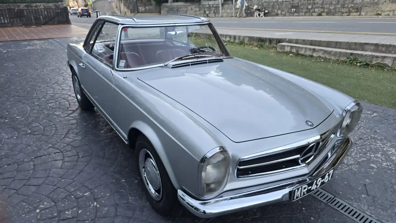 Mercedes-Benz SL 230 (113), foto 2