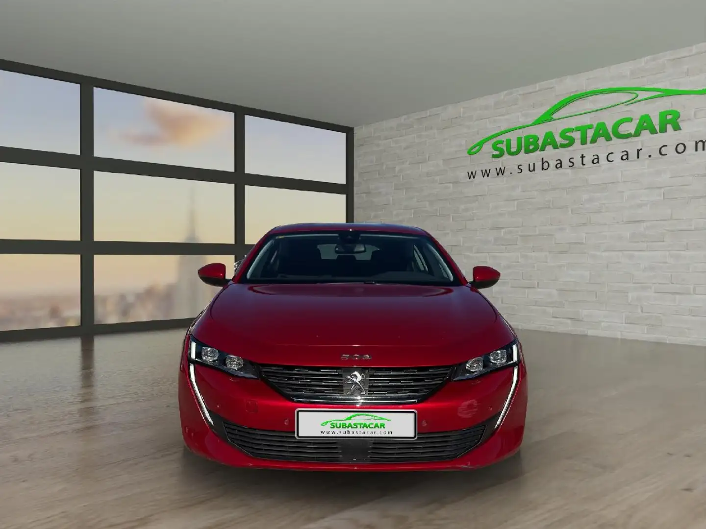 Peugeot 508 5P Business Line BlueHDi 96kW S&S 6vel berlina con Červená - 2