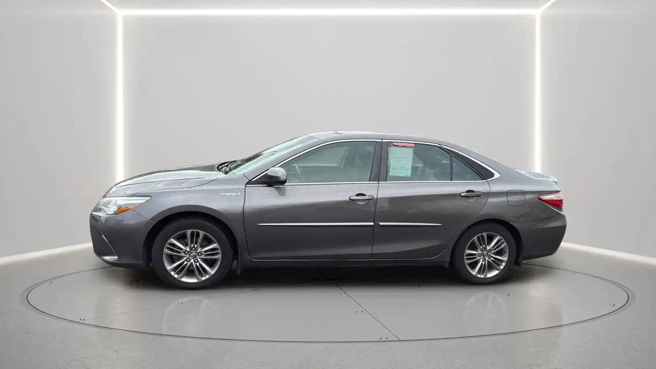 Toyota Camry снимка Toyota Camry