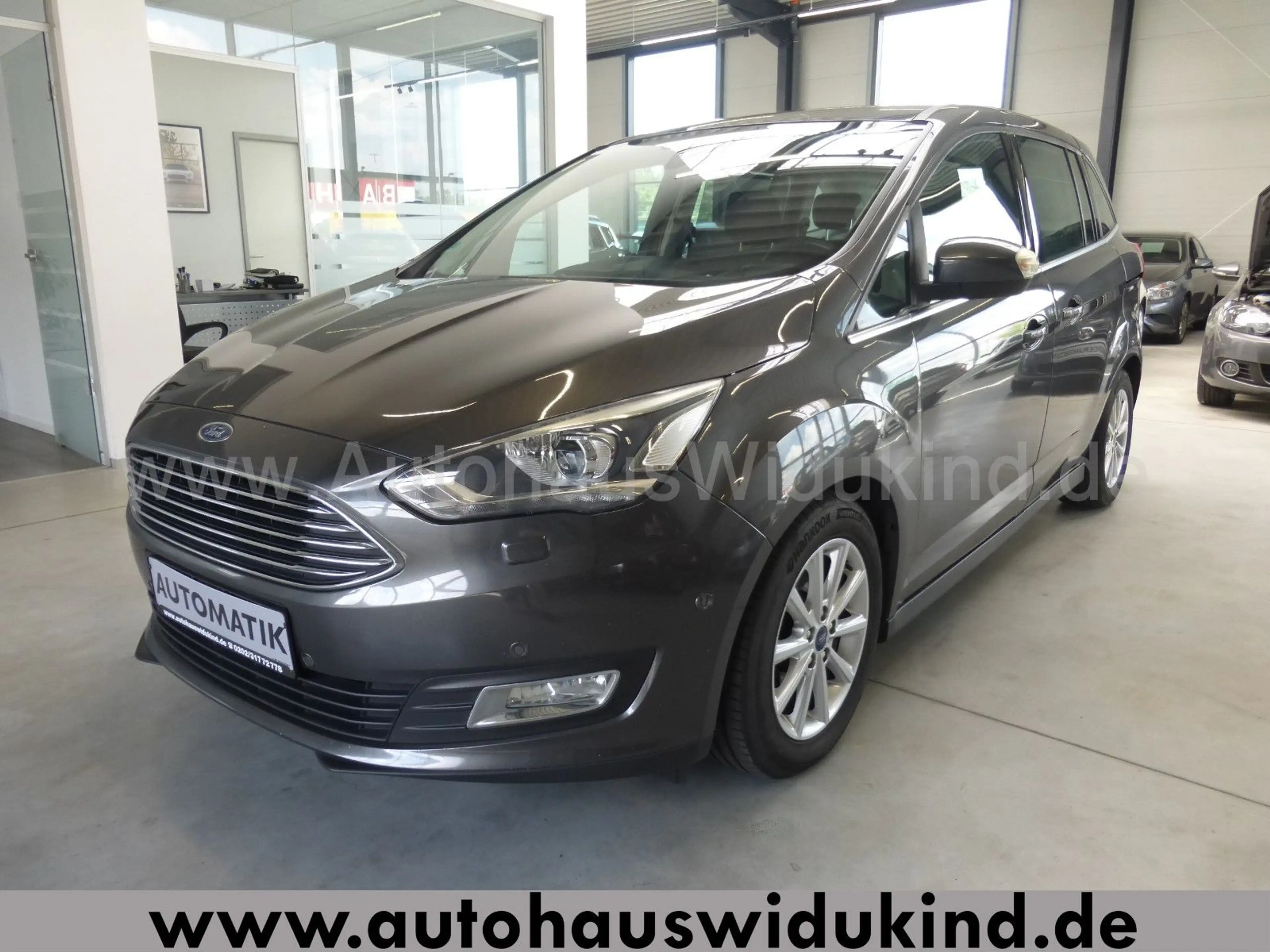 Ford Grand C-Max 1,5 Autom. Kamera Navi Xenon 1.HAND