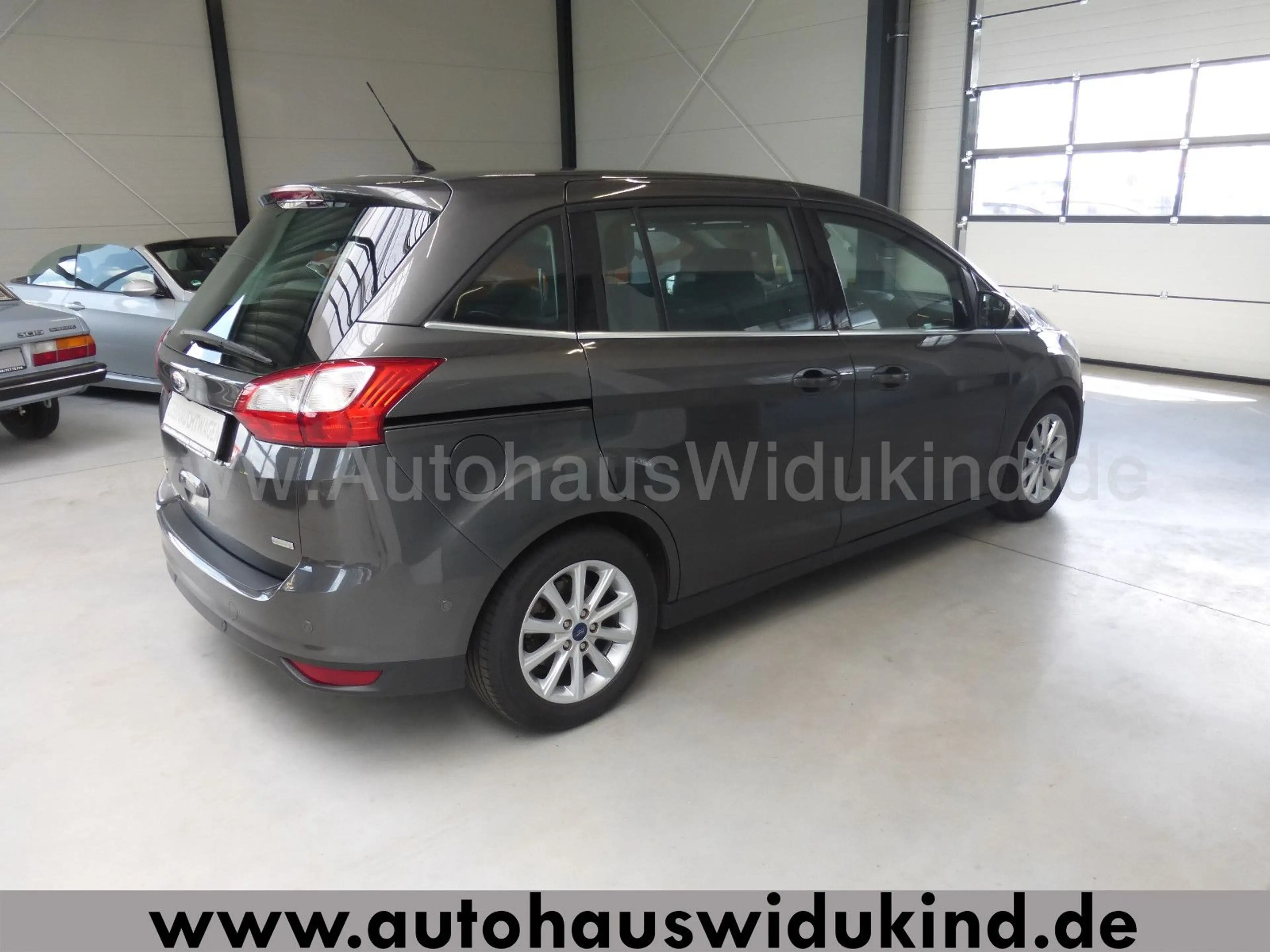 Ford Grand C-Max 1,5 Autom. Kamera Navi Xenon 1.HAND — photo 6