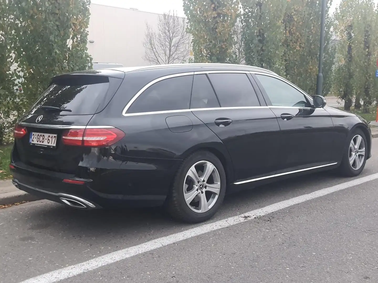Mercedes-Benz E 220 E 220 d T 9G-TRONIC Avantgarde Noir - 2