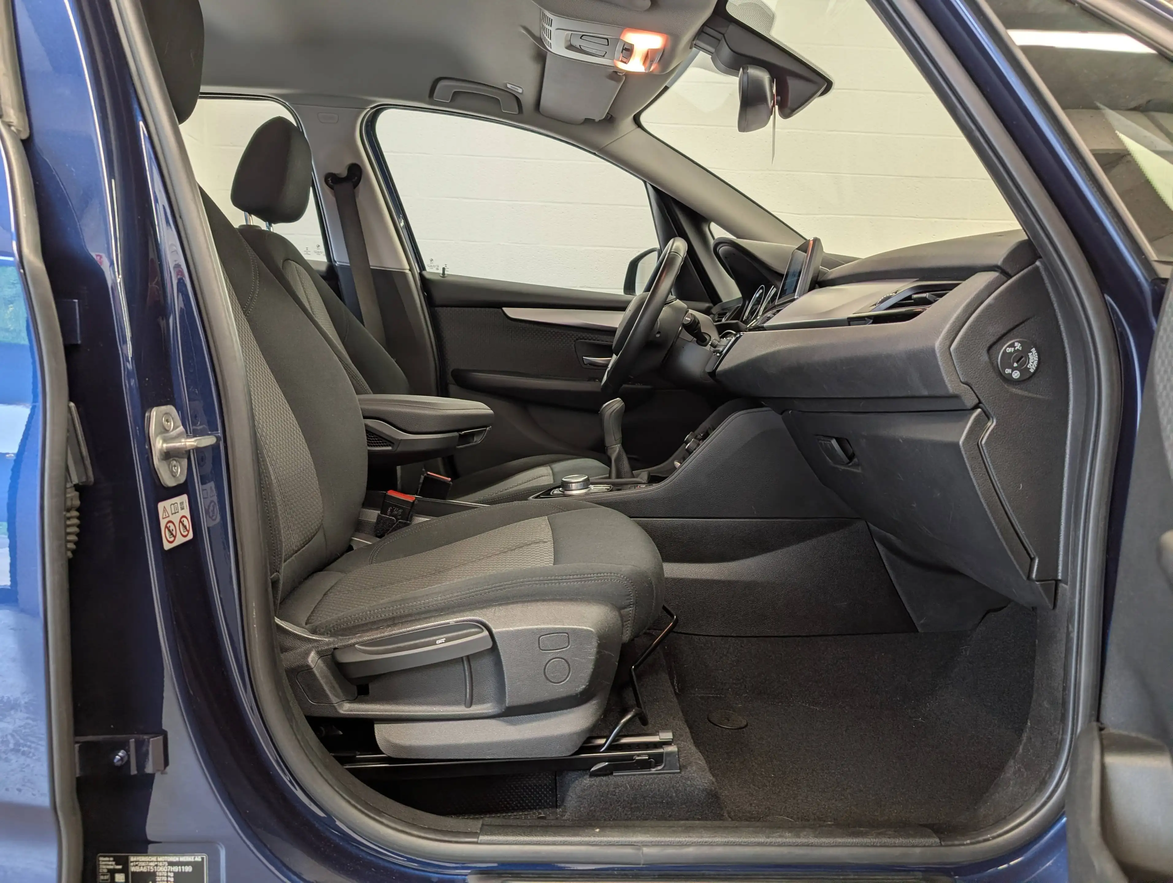 BMW 216 d Active Tourer *NAVI-FULL LED-CRUISE-CAMERA* — photo 6