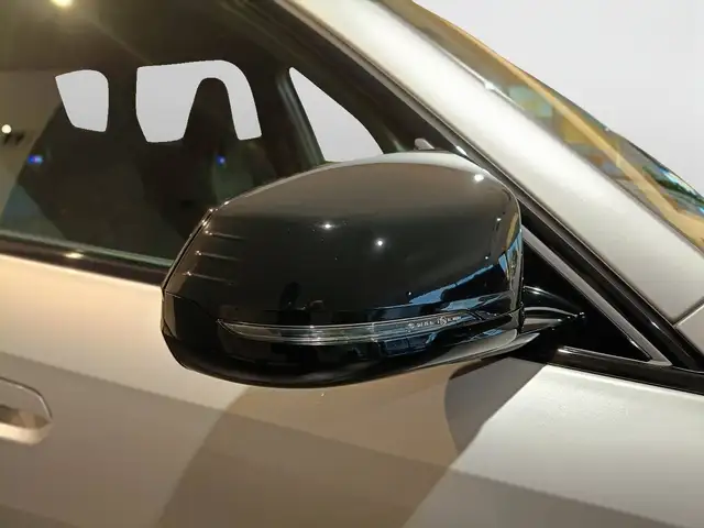 BMW X1 view 16