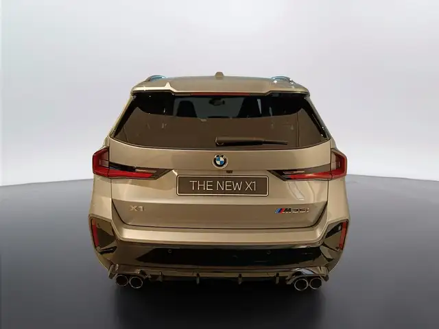 BMW X1 view 3