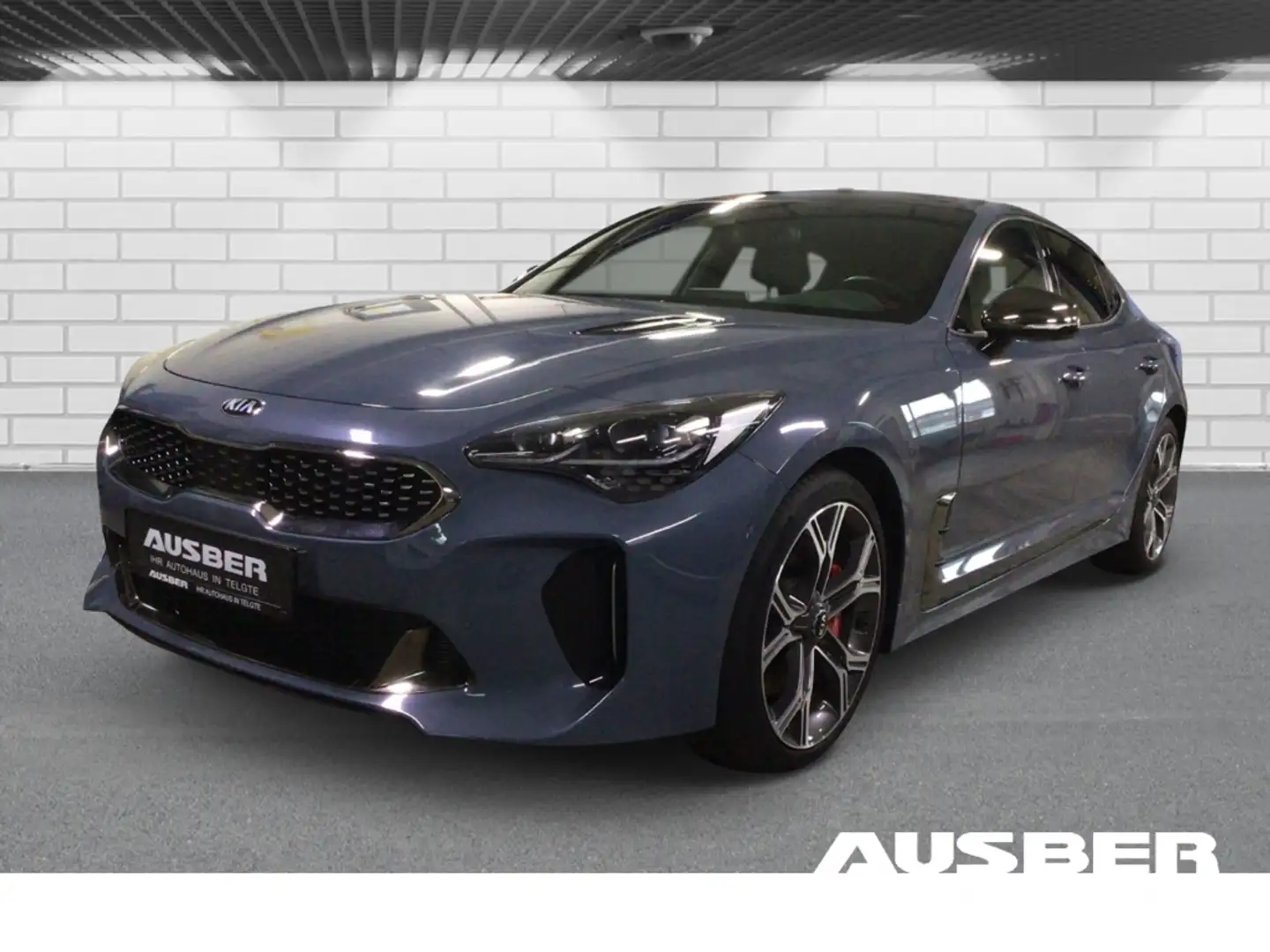 Kia Stinger GT 4WD Bastuck Head-up Harman Kardon Klimasitze in Grau - 2