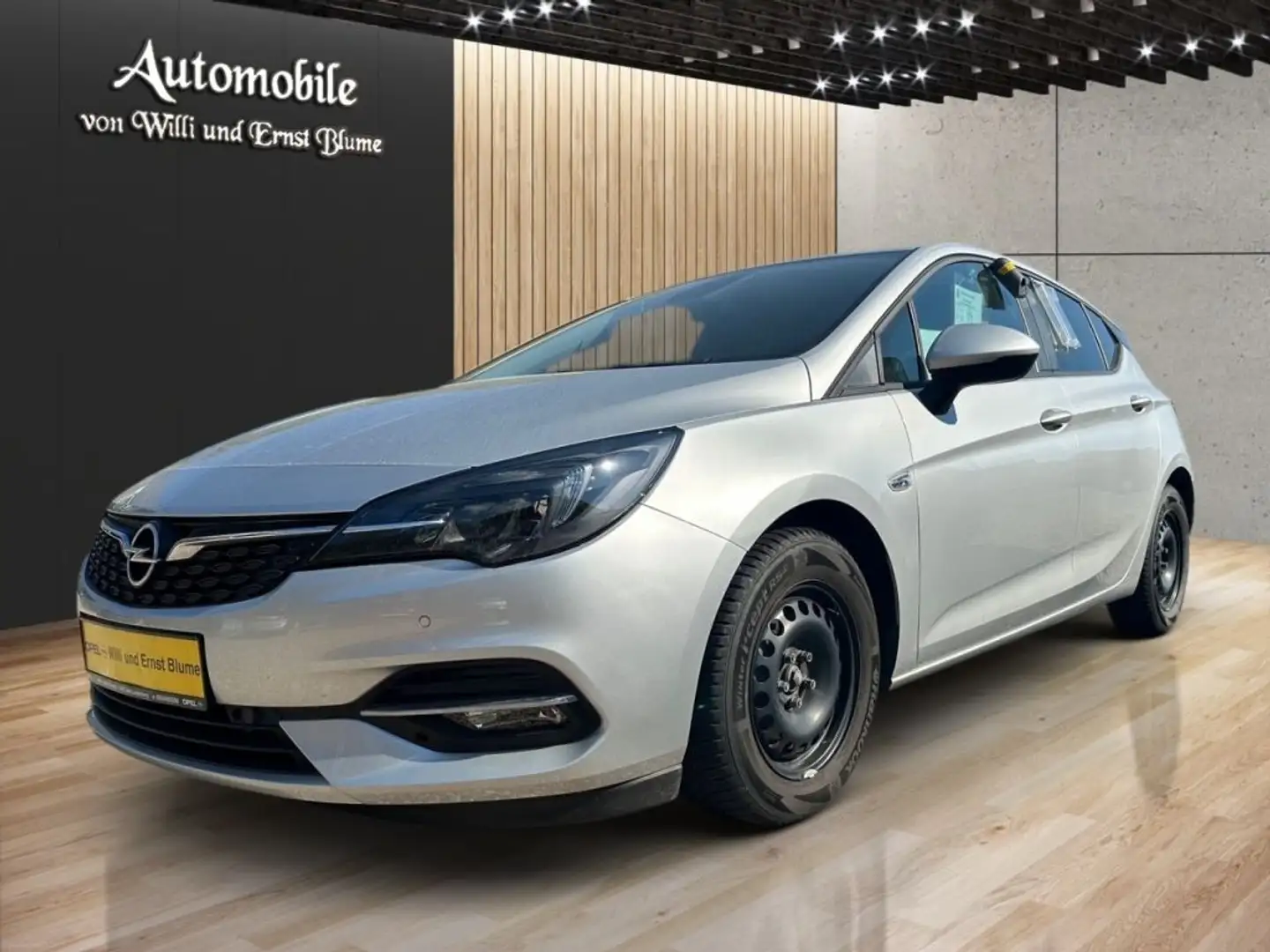 Opel Astra 1.2 Turbo Start/Stop Edition - 1