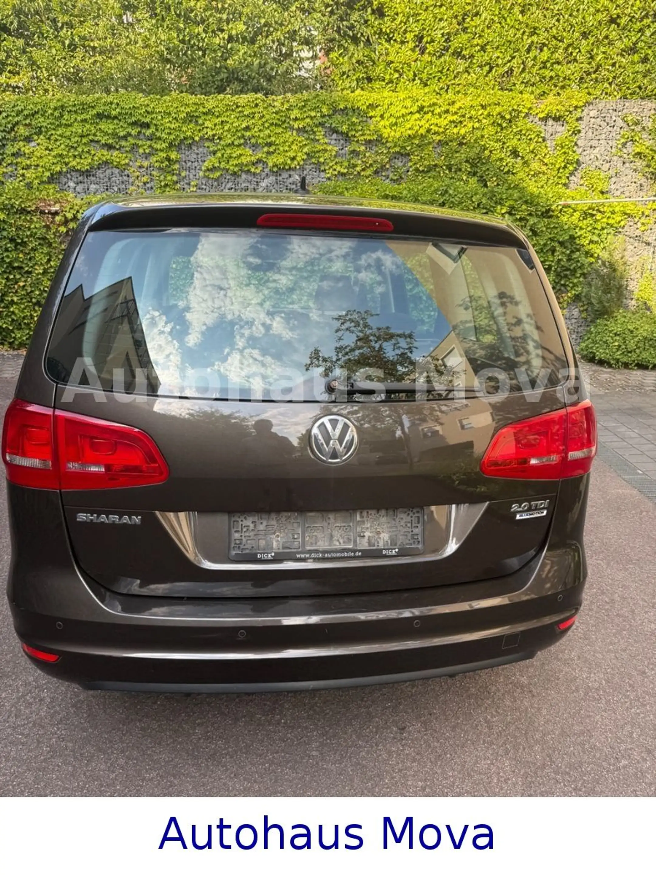 Volkswagen Sharan Trendline BMT — photo 2