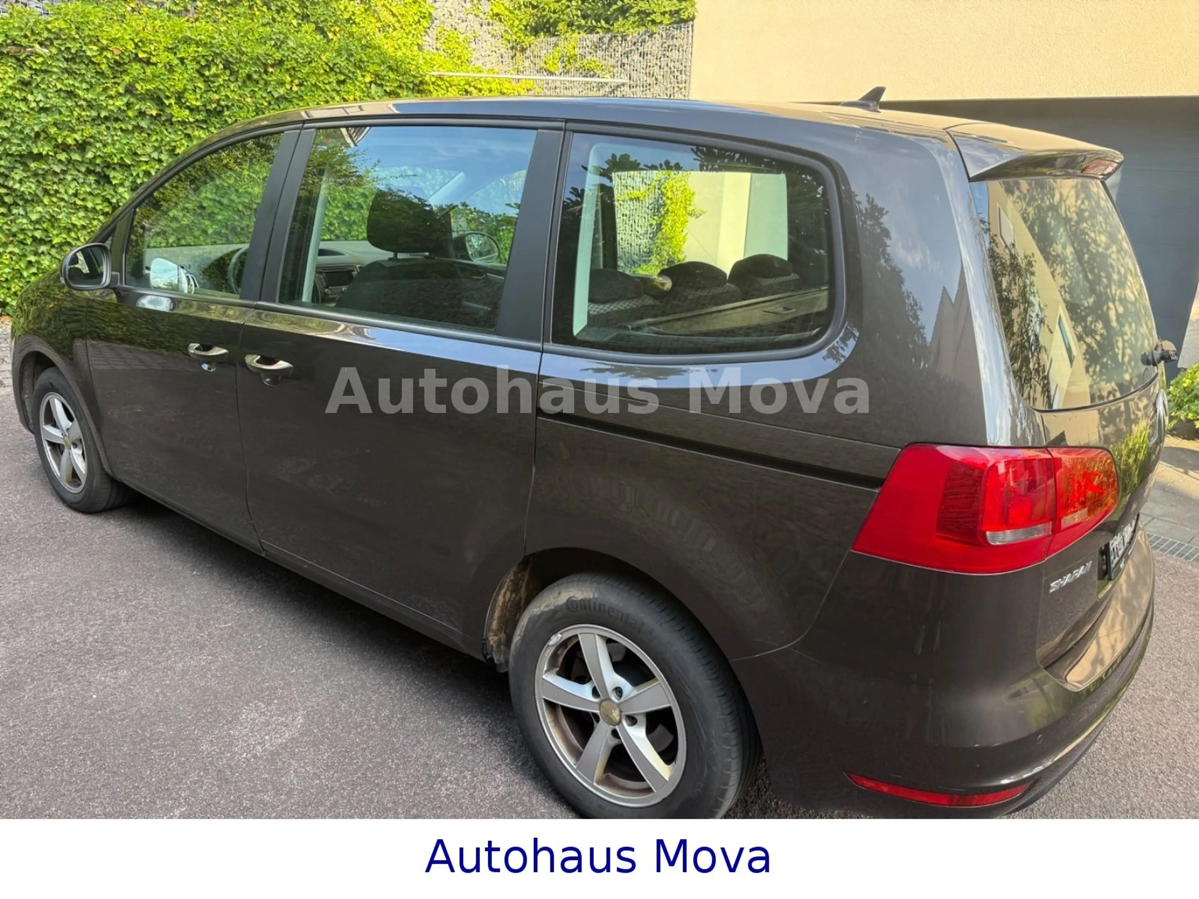 Volkswagen Sharan Trendline BMT — photo 4