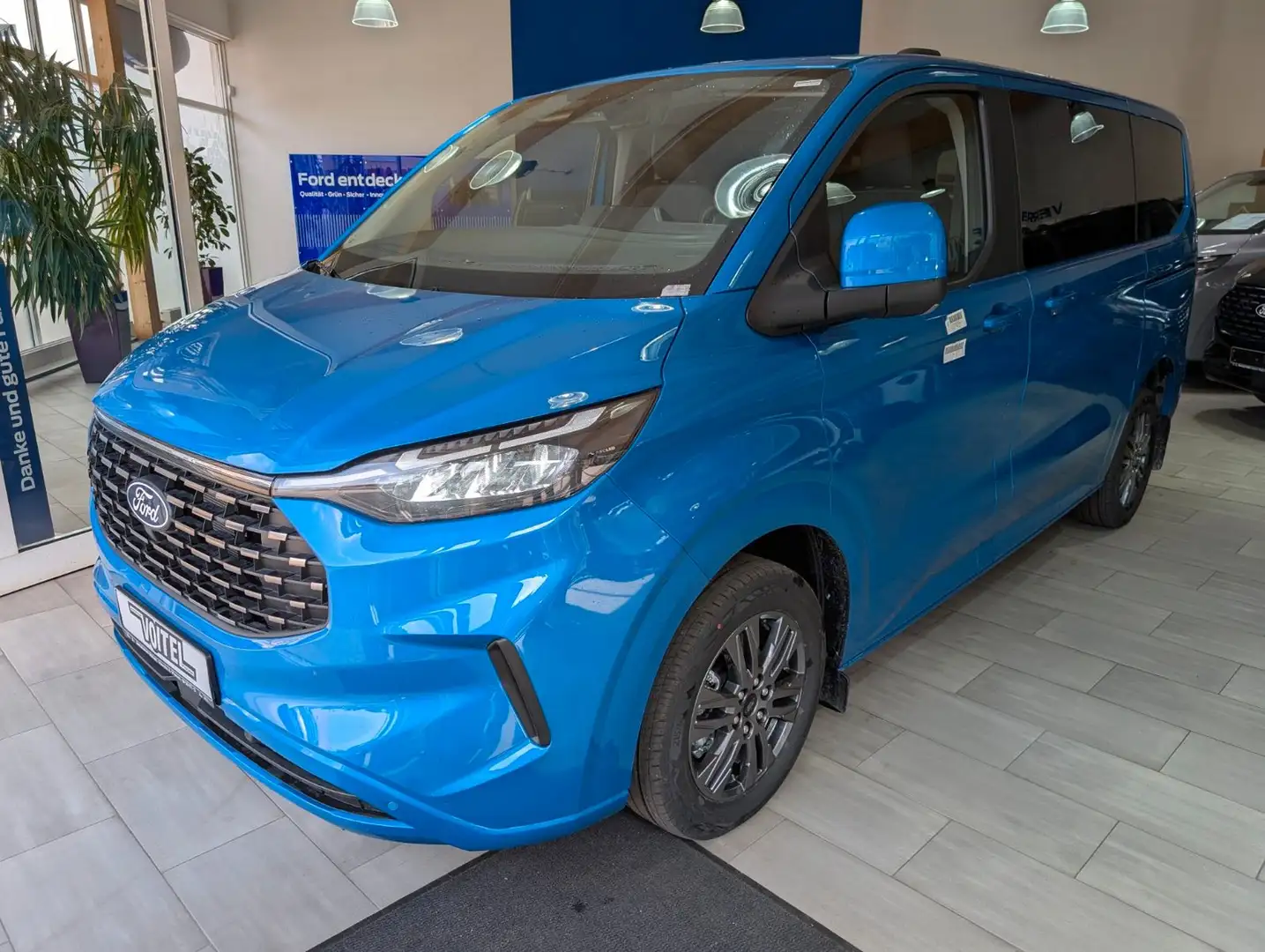 Ford Tourneo Custom L1 Titanium 5Jahre Garantie!* Niebieski - 1