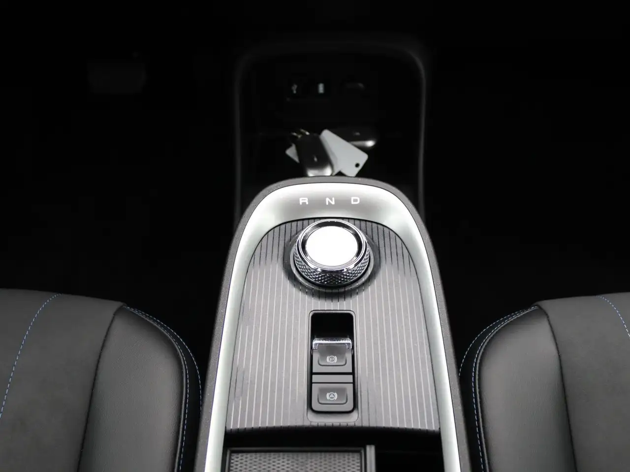 GWM ORA 03 300 / Navi, CarPlay, SmartKey, LED, ACC 13