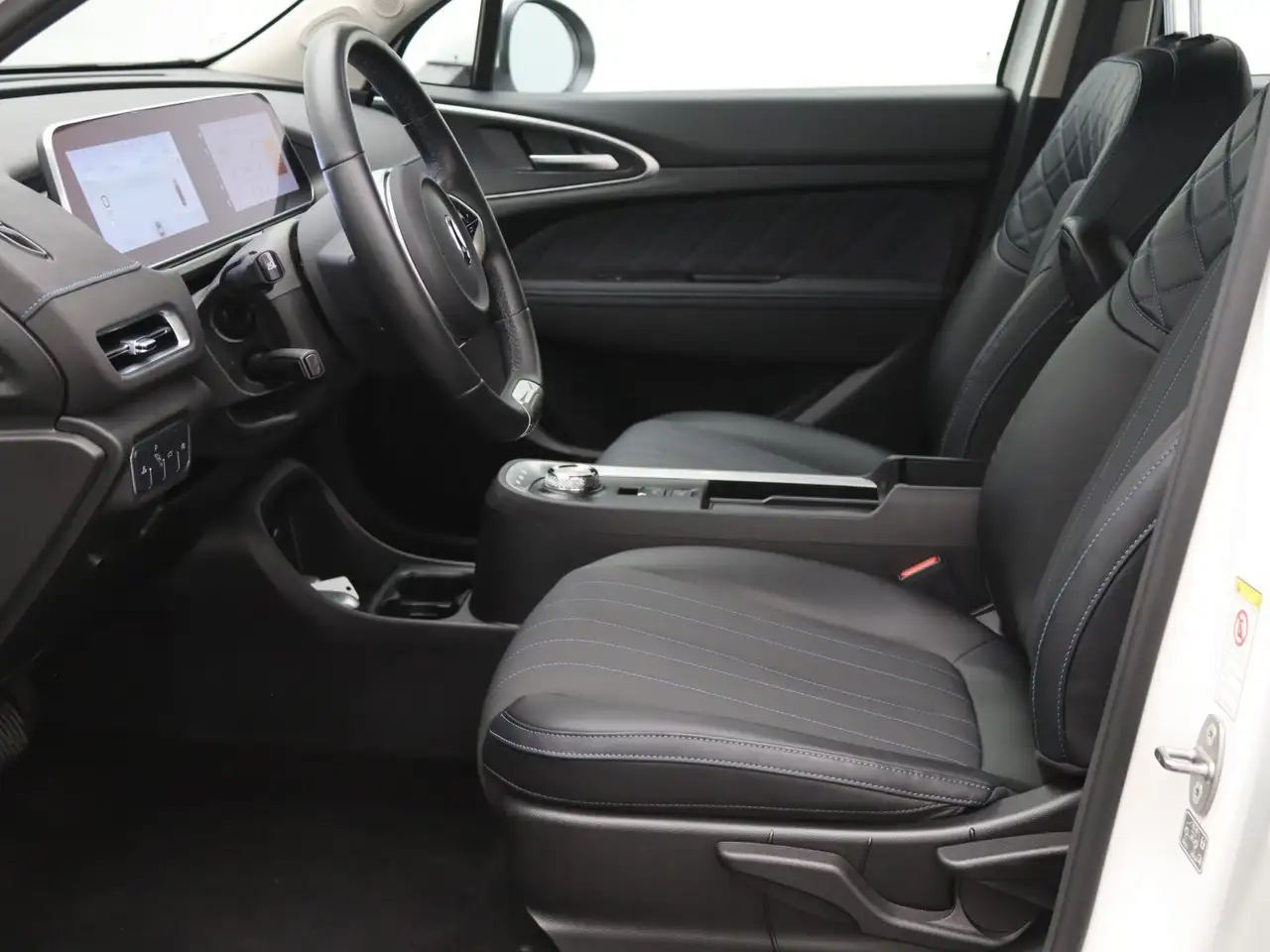 GWM ORA 03 300 / Navi, CarPlay, SmartKey, LED, ACC 8