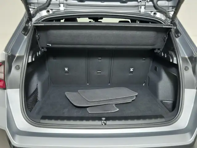 BMW X1 view 14