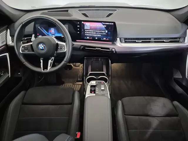 BMW X1 view 9