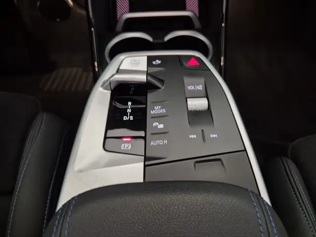 BMW X1 view 12