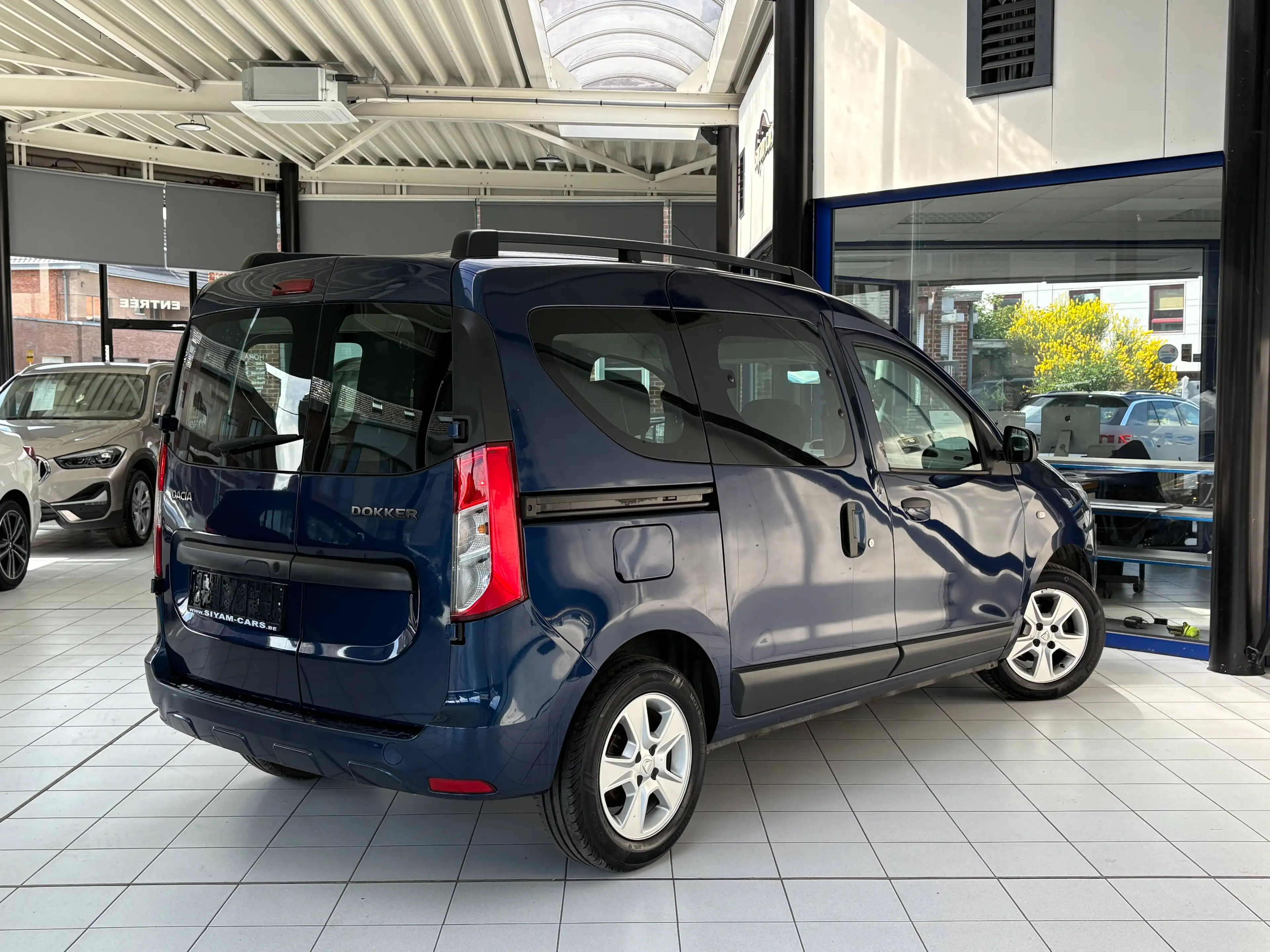 Dacia Dokker Dokker 1.5 dCi * PORTES LAT G/D * JANTES * 1ER PROP * — photo 5