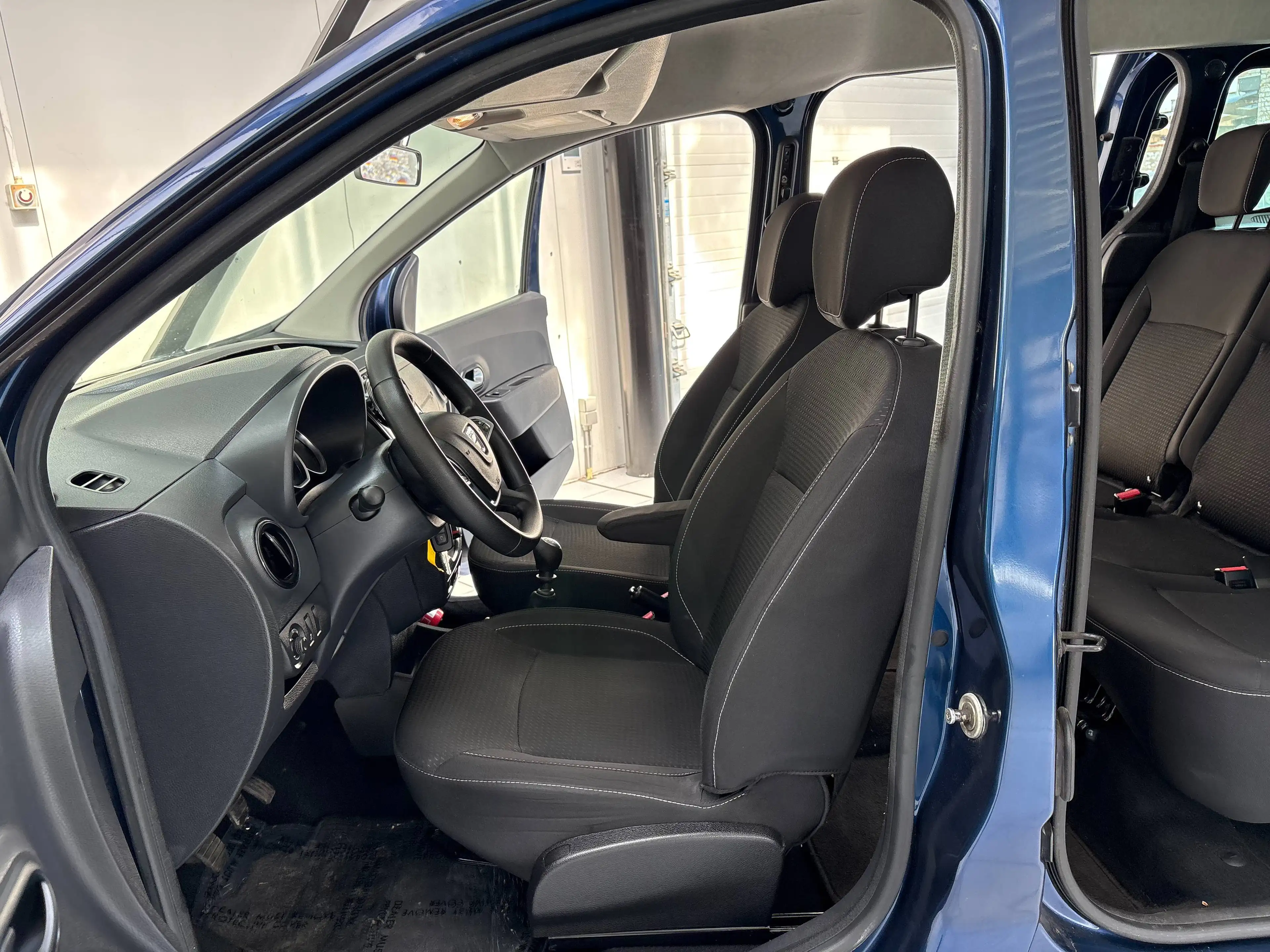Dacia Dokker Dokker 1.5 dCi * PORTES LAT G/D * JANTES * 1ER PROP * — photo 13