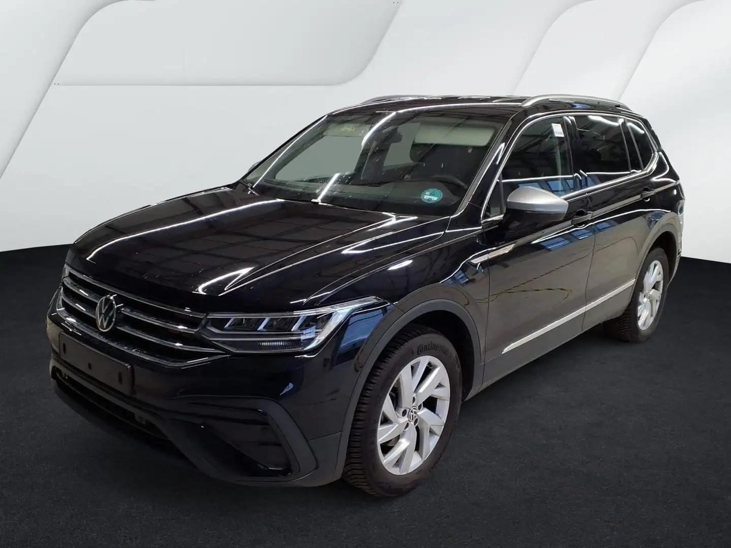 Volkswagen Tiguan Allspace 1.5 TSI DSG Life Navi AHK LED Schwarz - 2