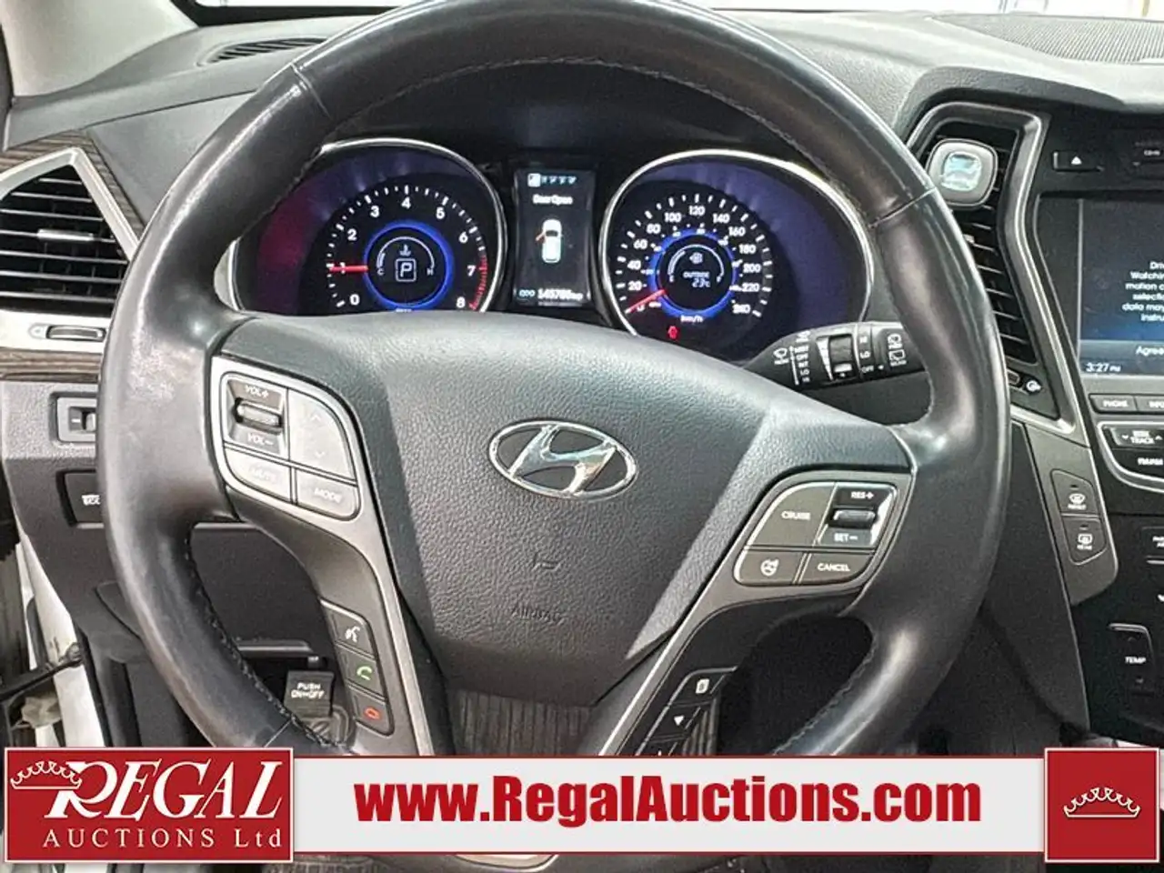 Hyundai SANTA FE photo Hyundai SANTA FE