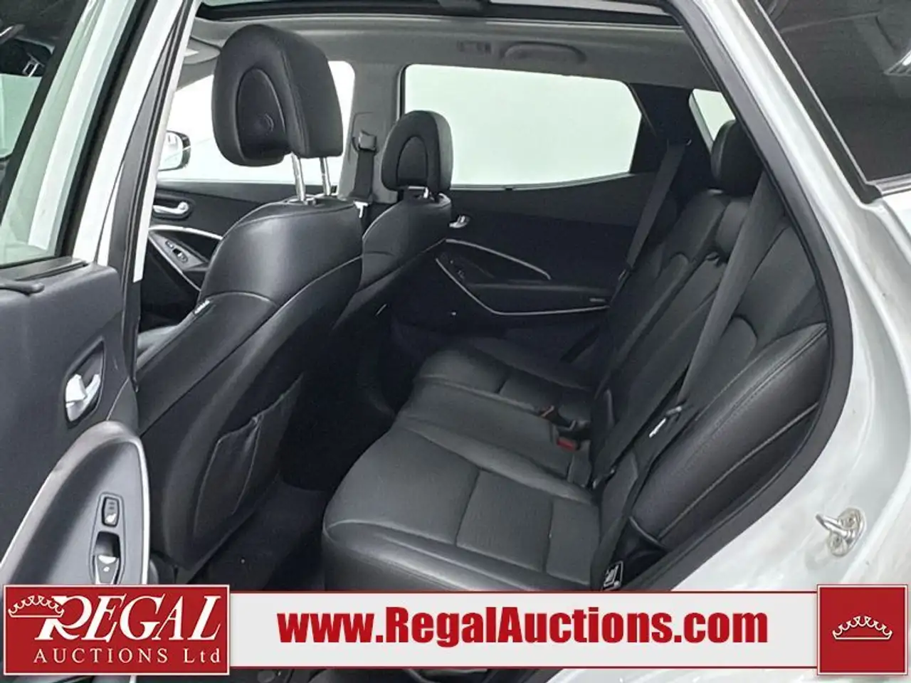 Hyundai SANTA FE photo Hyundai SANTA FE