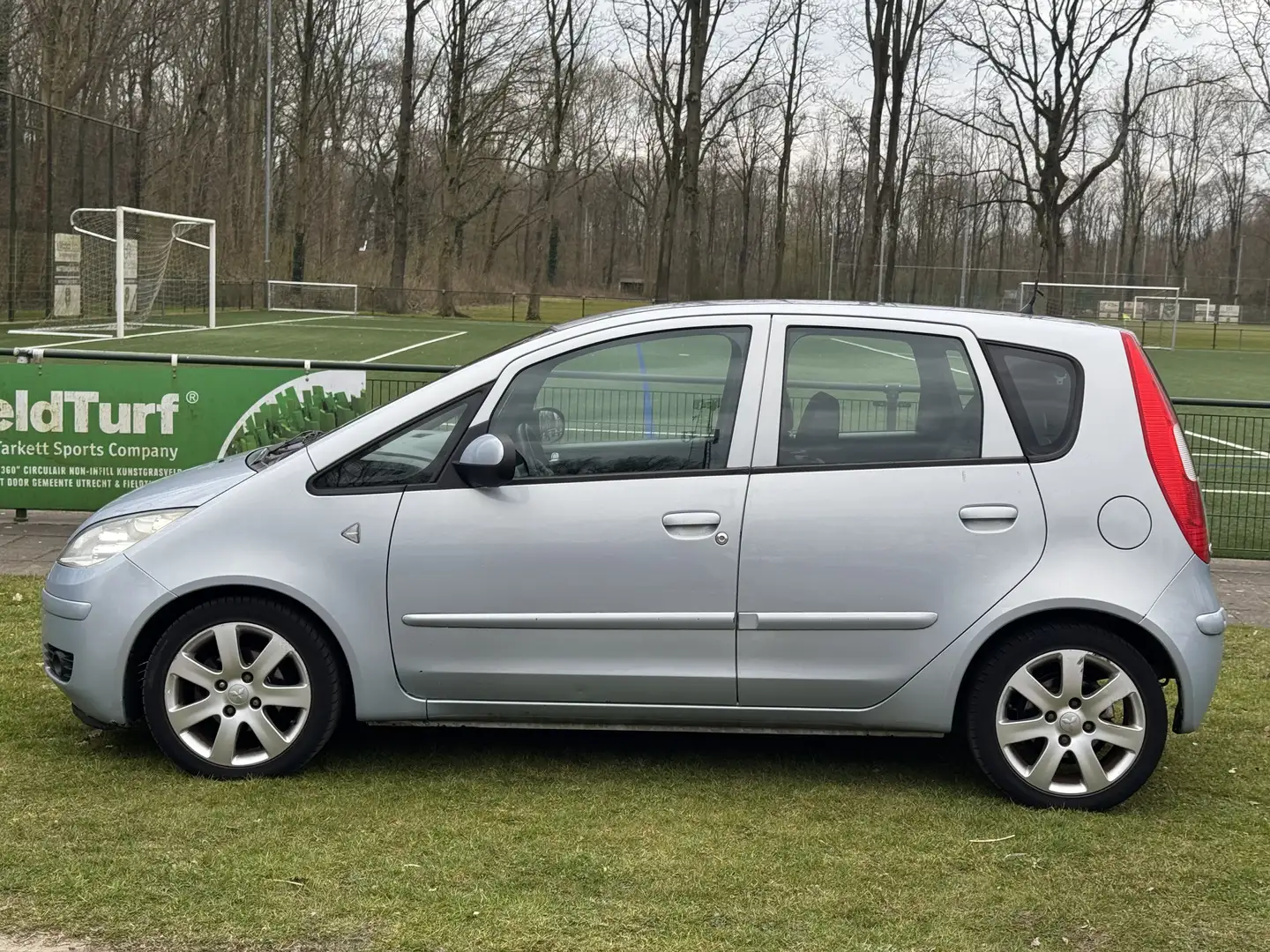 Mitsubishi Colt 1.5 Nieuw APK! Blauw - 2