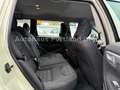 Volvo V70 2.4 D5 Kinetic/S-Heft/Temp/ZR NEU/LUNAR GOLD Gold - thumbnail 16