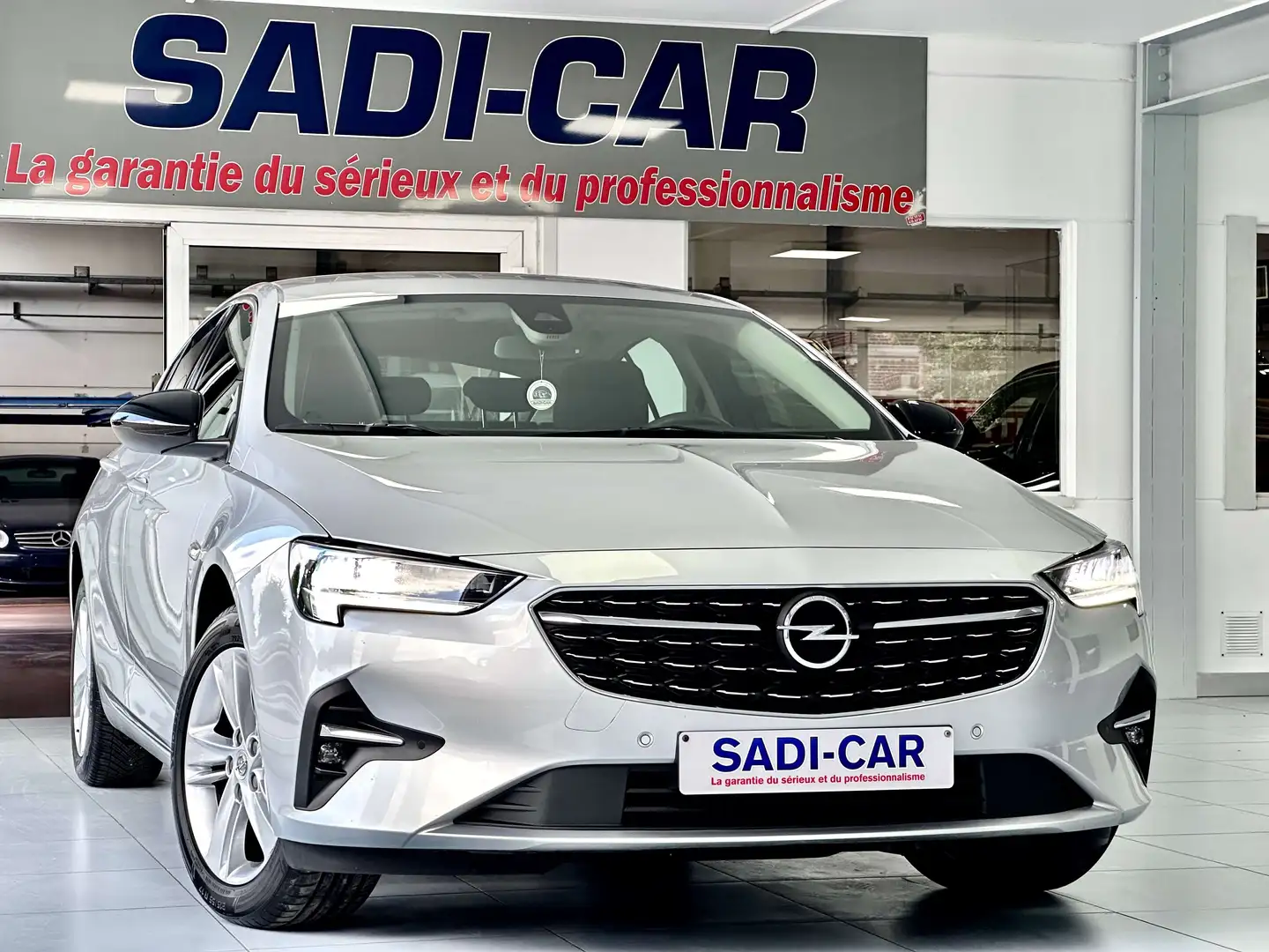 Opel Insignia Insignia Grand Sport 1.5 Turbo D 122cv Business Ed Gris - 1