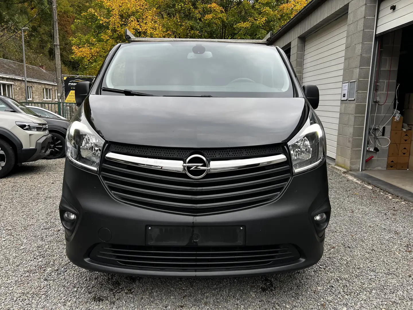 Opel Vivaro 1.6 CDTi L2H1 Fourgon Utilitaire - GARANTIE Noir - 2