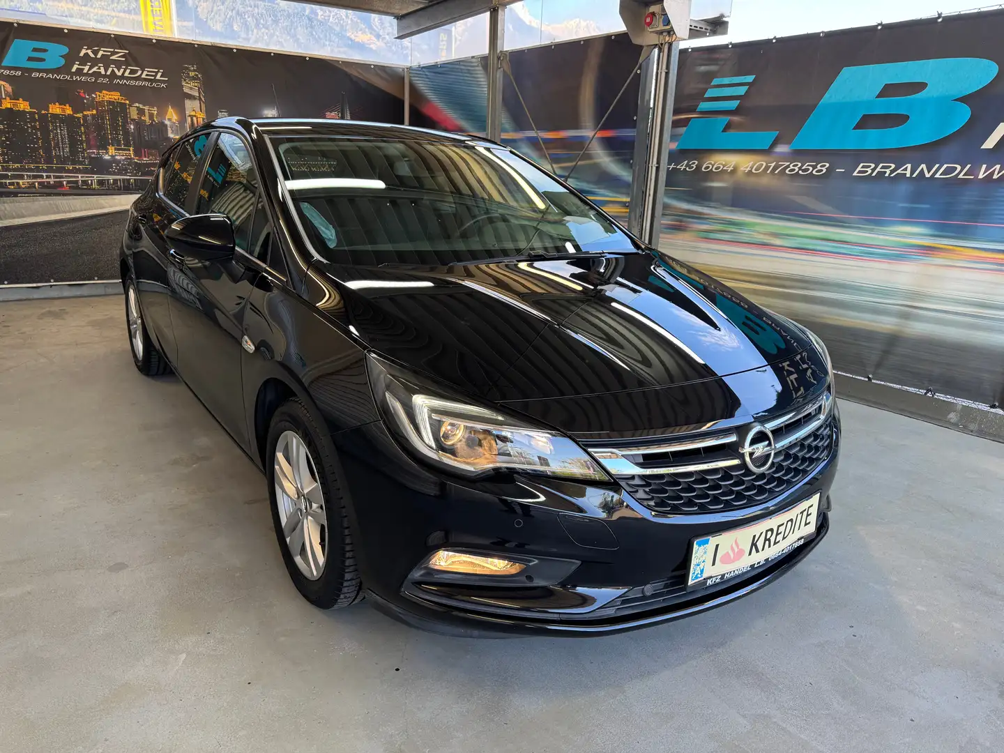 Opel Astra Edition Start/Stop Schwarz - 1