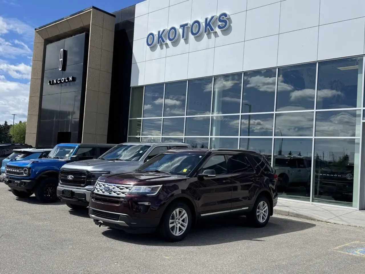 Ford Explorer снимка Ford Explorer