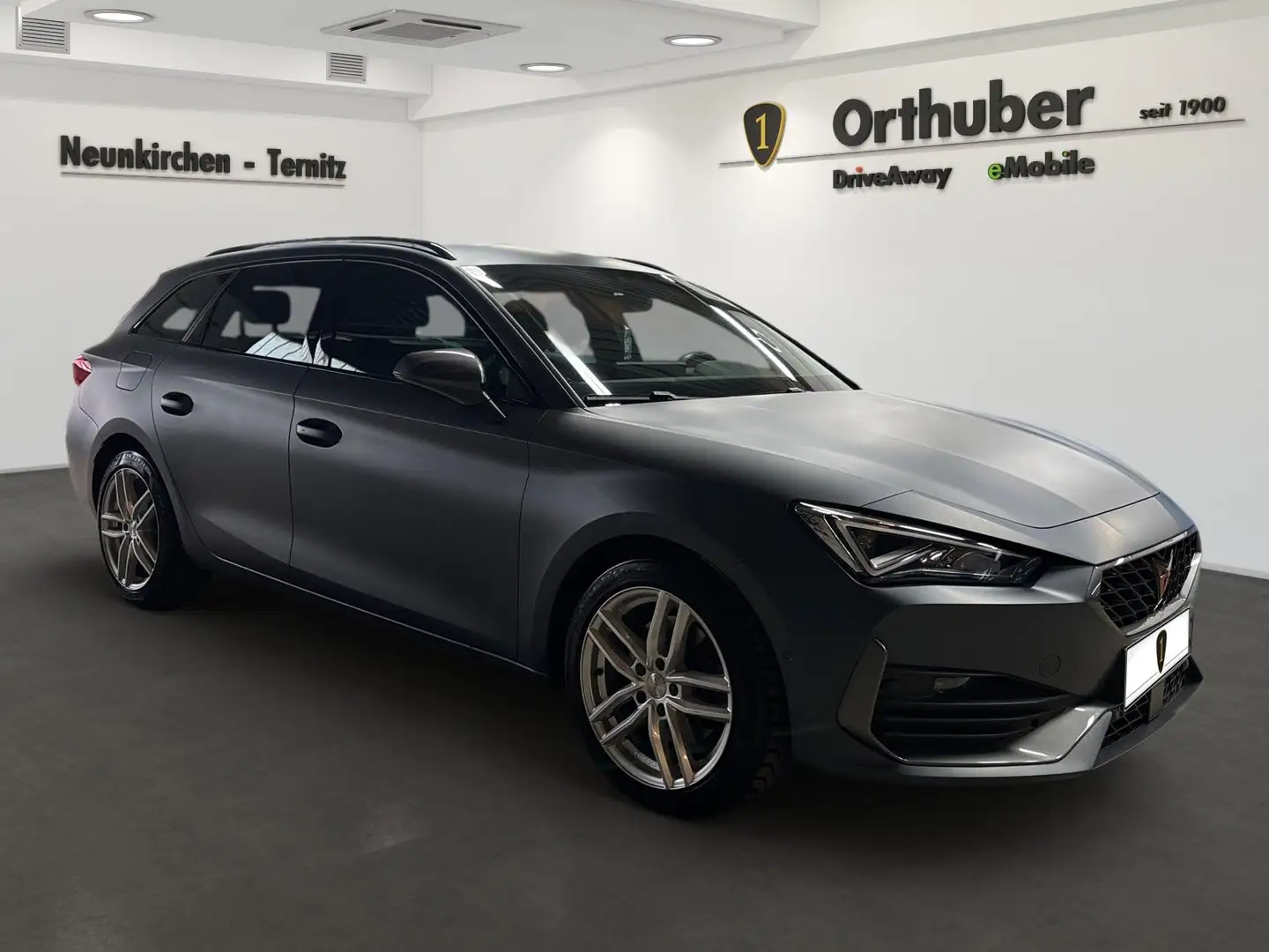 CUPRA Leon 2.0 TDI DSG 150 Grau - 2