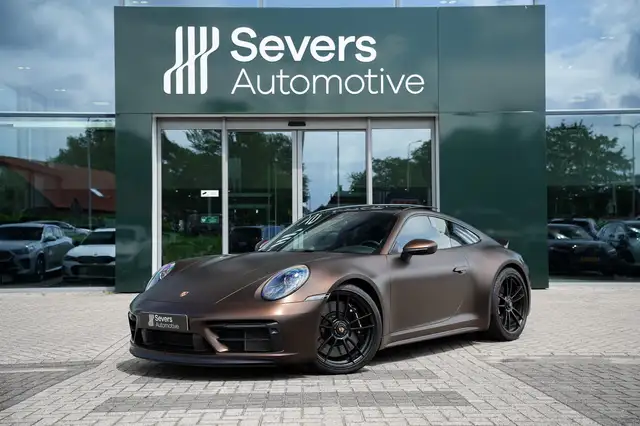 Porsche 992
