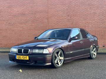 Bmw 320i Met M54B30