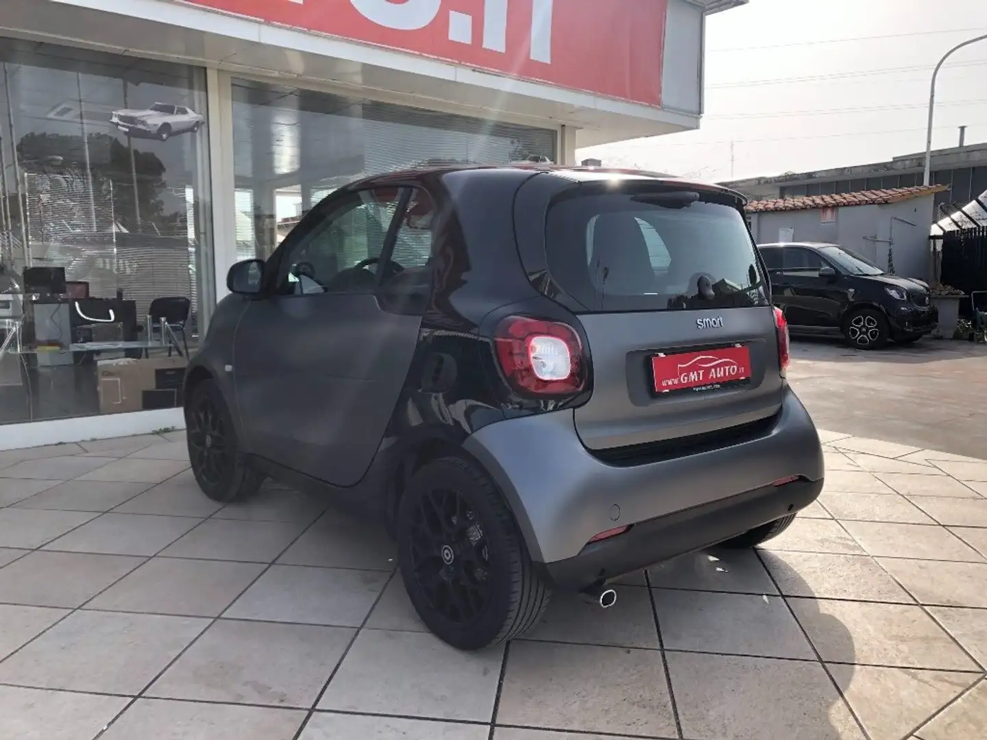 smart forTwo 0.9 90CV PRIME SPORT PACK LED PANORAMA Grijs - 2