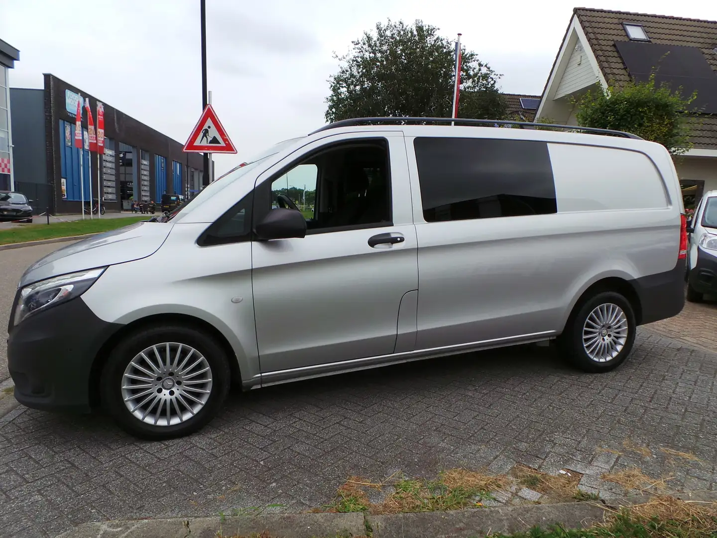 Mercedes-Benz Vito 119 CDI DC Aut. 4 Matic Standkachel, Navi, Cruise, Grijs - 1