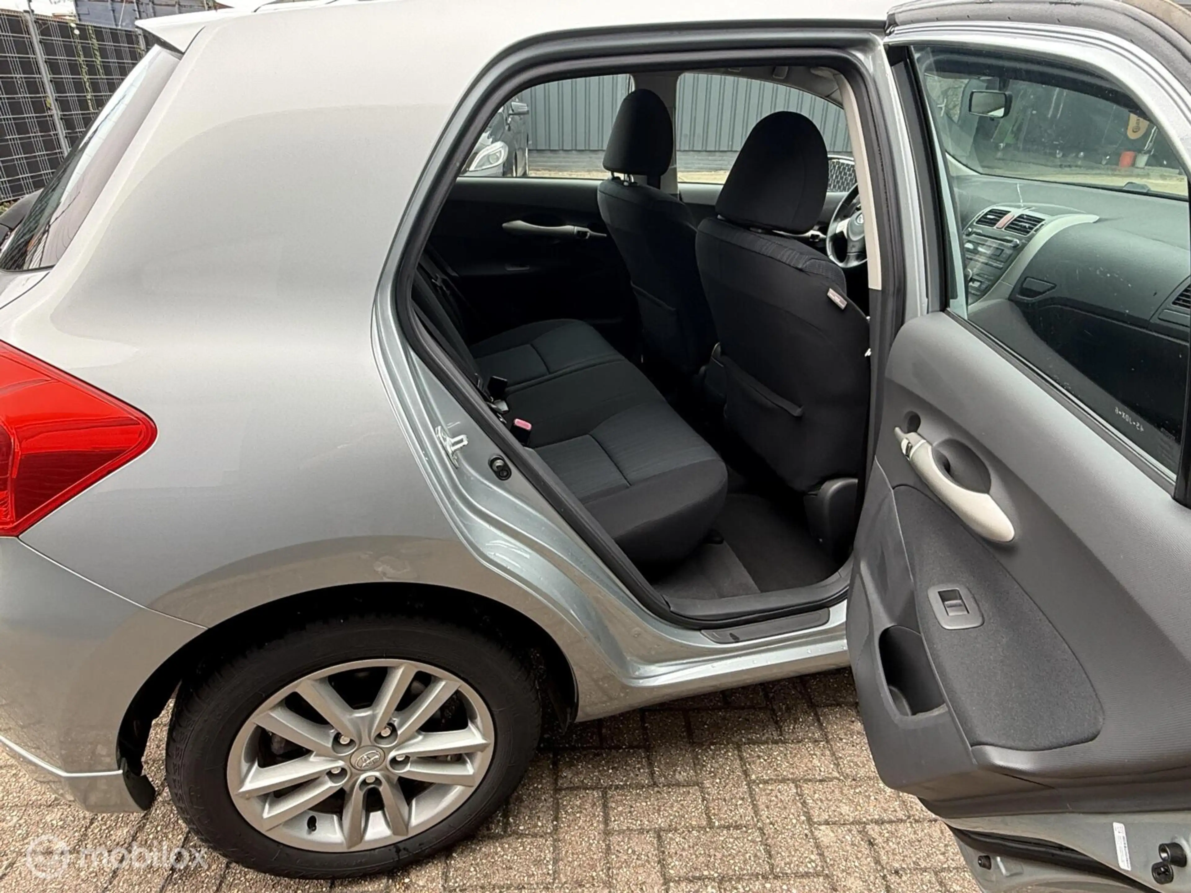 Toyota Auris 1.6 Aspiration — photo 14