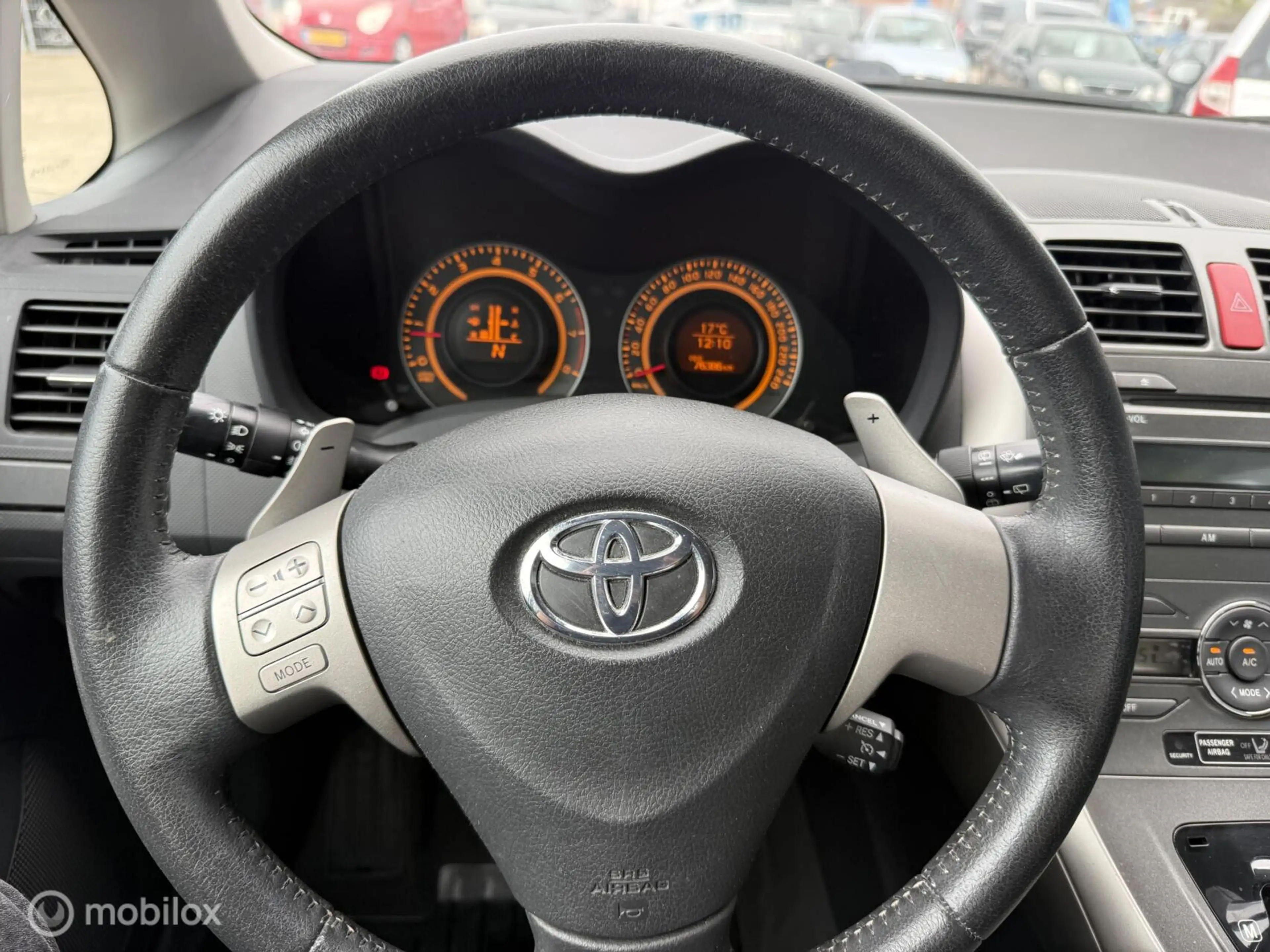 Toyota Auris 1.6 Aspiration — photo 7