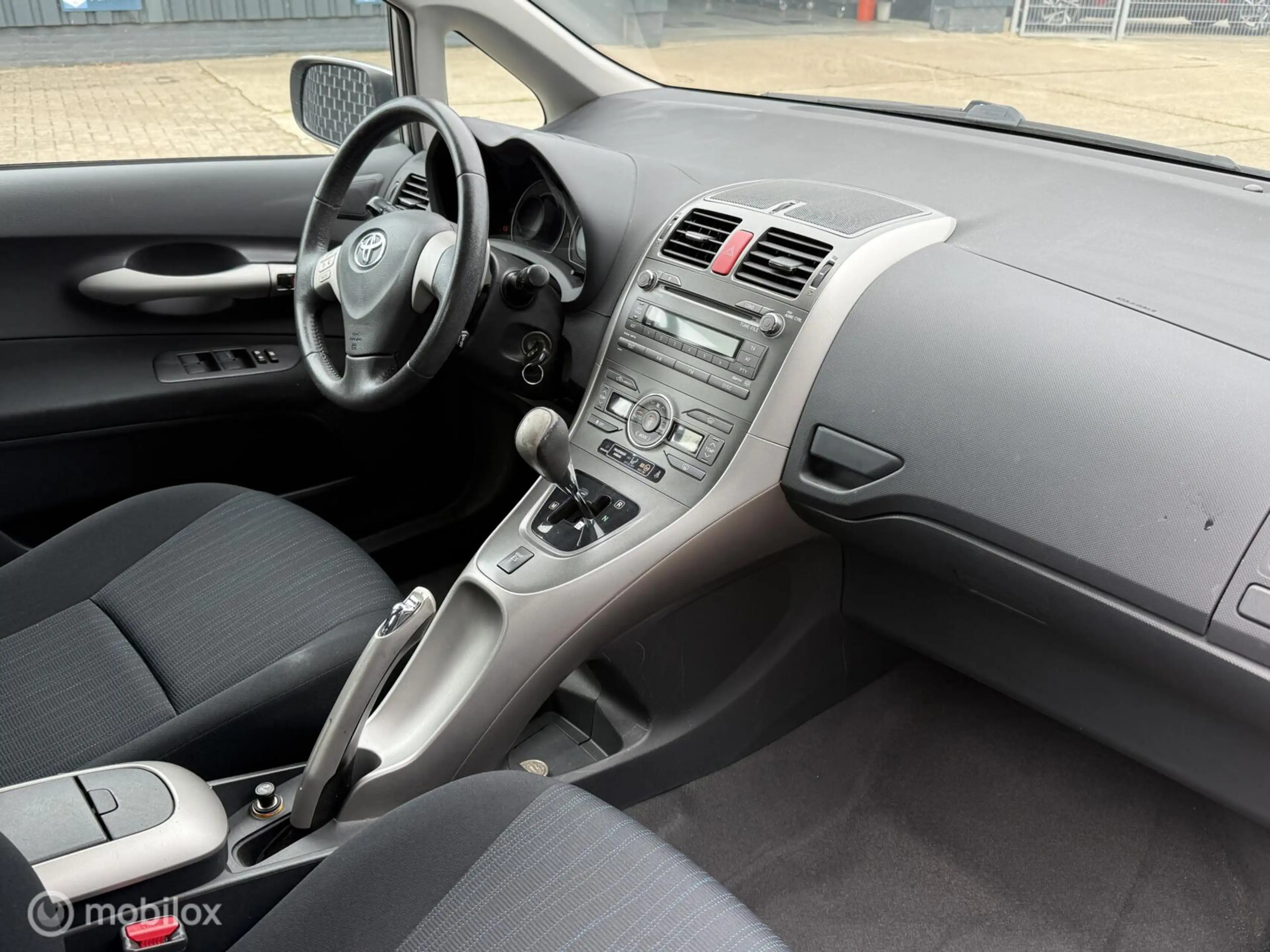 Toyota Auris 1.6 Aspiration — photo 13