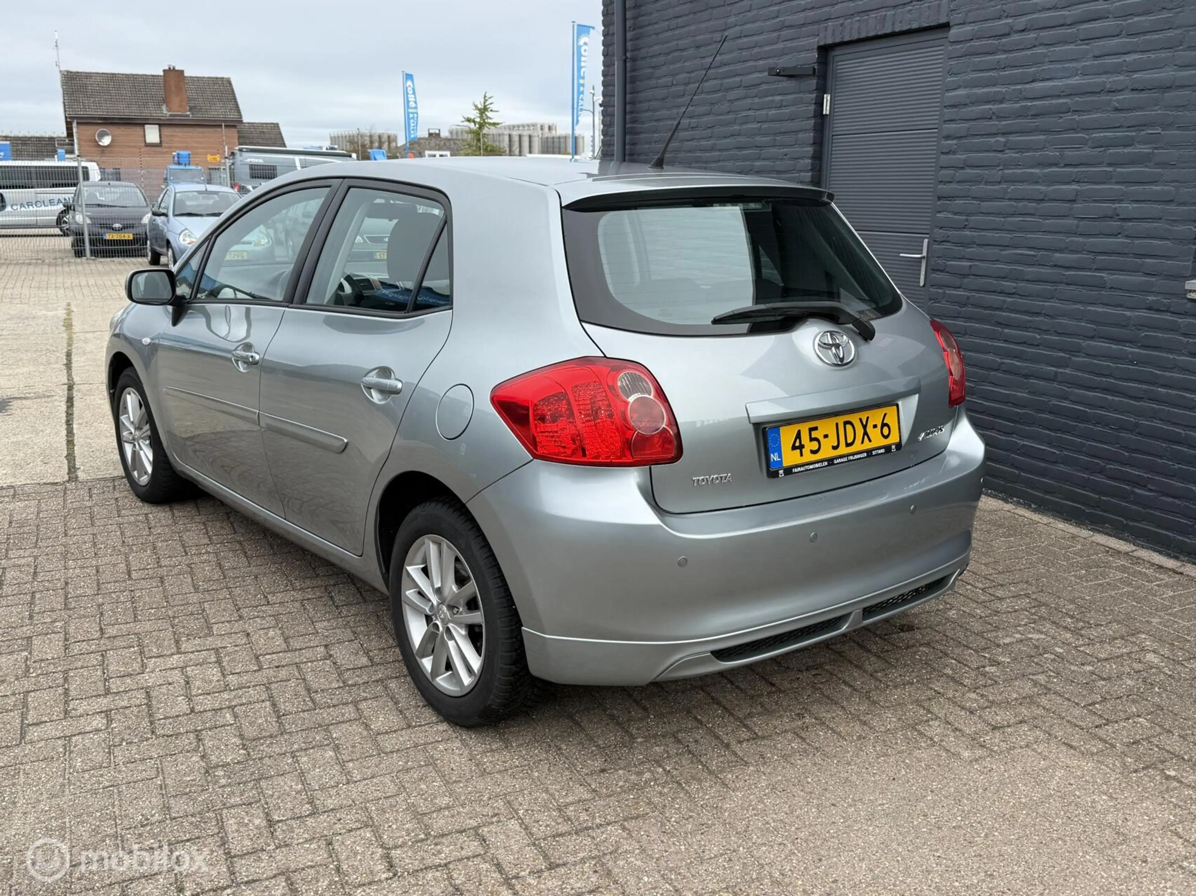 Toyota Auris 1.6 Aspiration — photo 2
