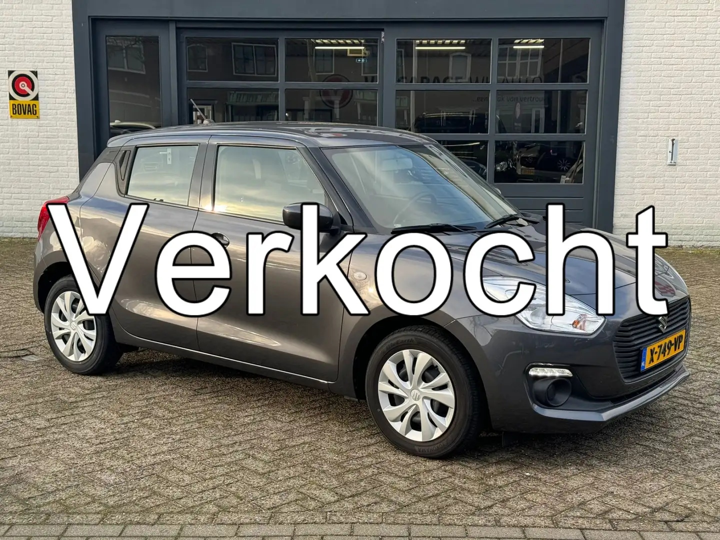 Suzuki Swift 1.2 DualJet - Airco - Grijs - 1
