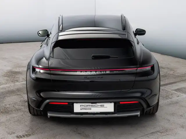 Porsche Taycan view 4