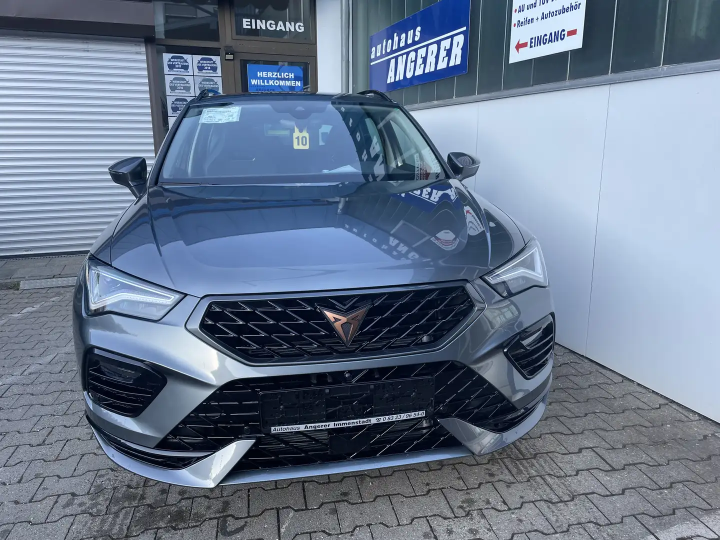 CUPRA Ateca 2.0 TSI DSG 4Drive,AHK,Navi, Garantie 5 J.,Lagernd Grau - 1