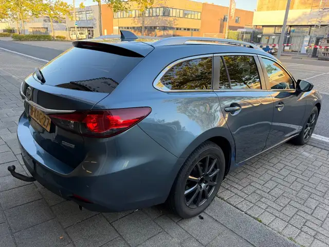 Mazda Mazda6 view 5