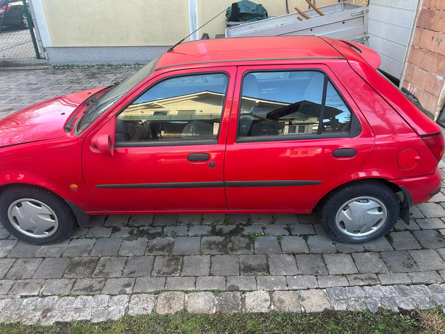 Ford Fiesta Fiesta Flair 1,8 Ds. Rot - 2