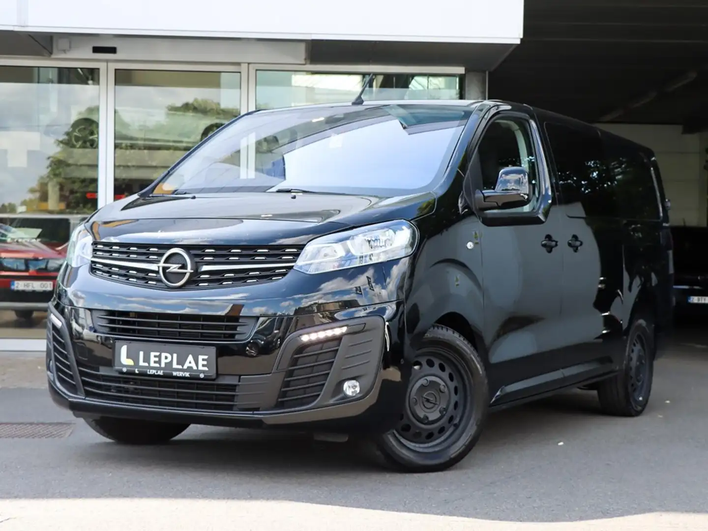 Opel Vivaro 2.0 AT8 145PK INNOVATION|5 ZITPLAATSEN|CAMERA|NAVI Czarny - 1