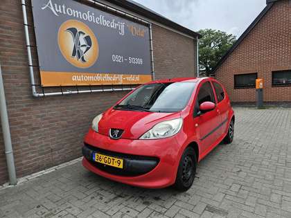 Peugeot 107 1.0-12V XS